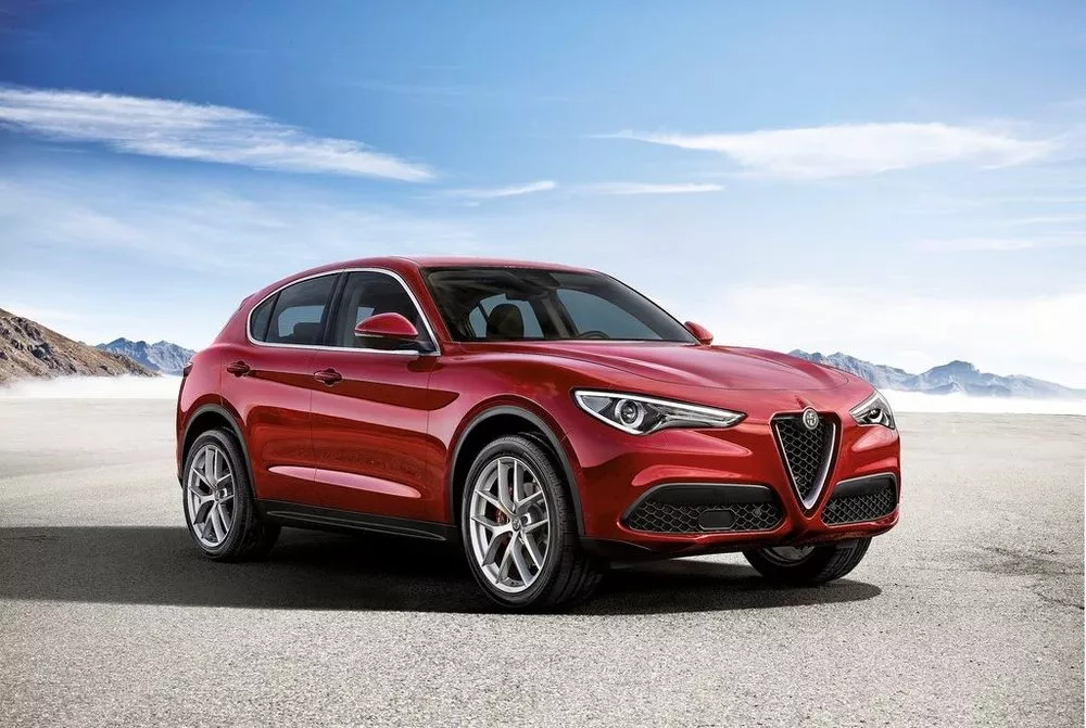2018 Alfa Romeo Stelvio Super