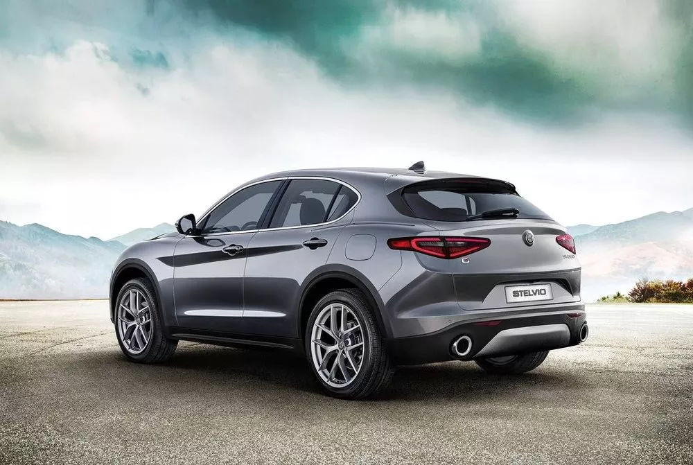 2018 Alfa Romeo Stelvio Quadrifoglio