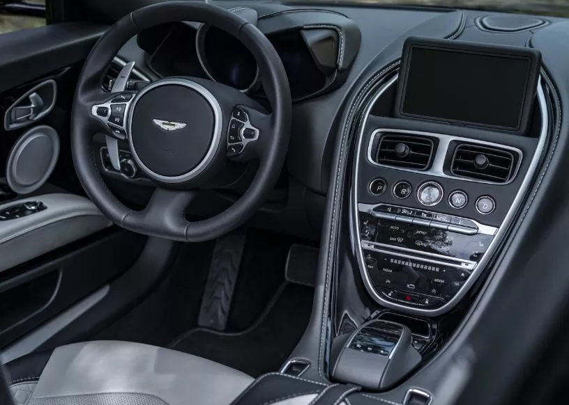 2019 Aston Martin DBS Superleggera Volante 5.2T V12