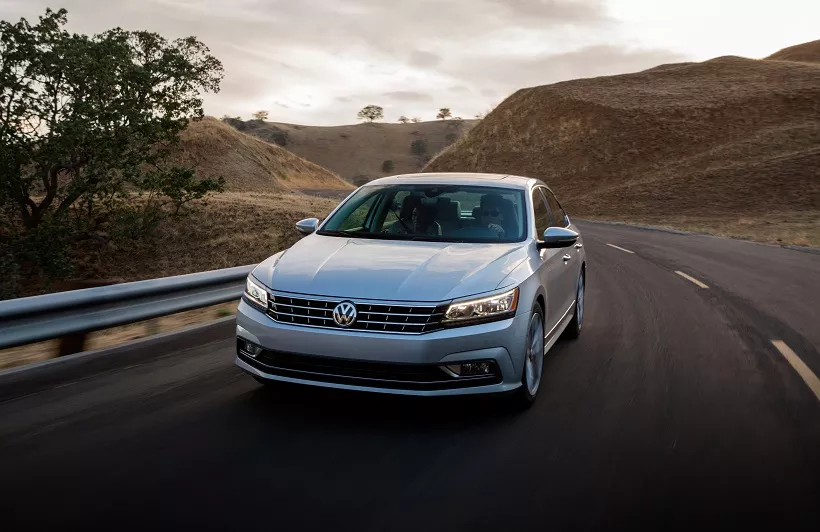 2018 Volkswagen Passat 2.5L Sport