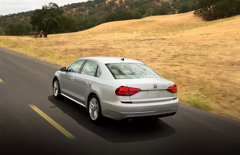 2016 Volkswagen Passat 2.5L SE