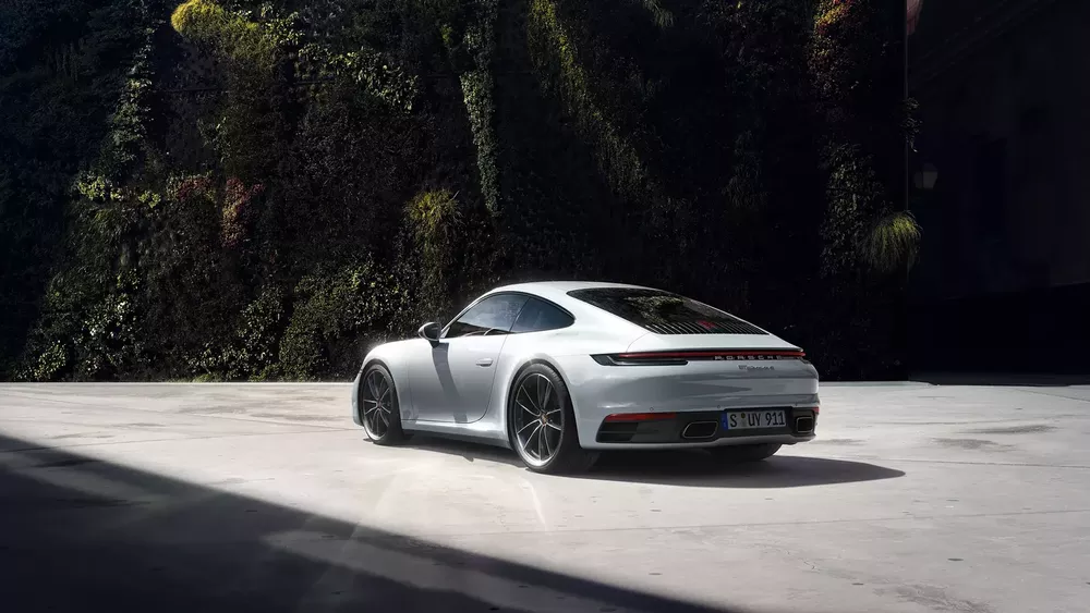 2020 Porsche 911 Carrera Cabriolet