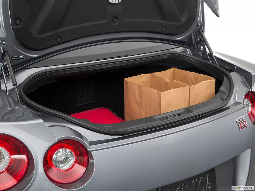 2019 Nissan GT-R Premium Edition